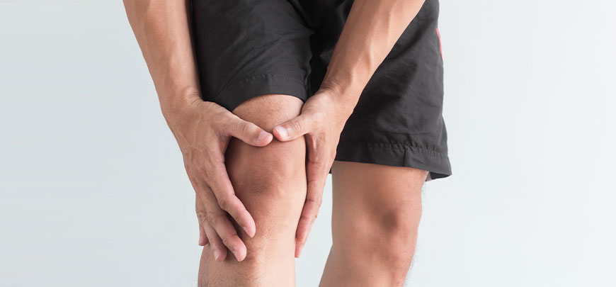 Patient experiencing knee pain and in need of ReGen Therapies and Revolutionized Therapeutic Rehabilitation